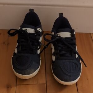 New Balance Youth Navy and White Baseball Cleats